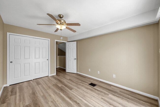 Building Photo - 16906 Timberwork Rd