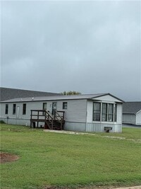 Building Photo - 9828 Spring Valley Rd