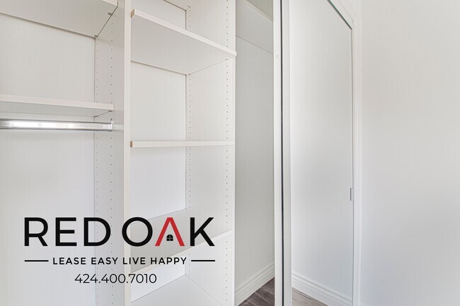 Building Photo - 11848 Kiowa Ave