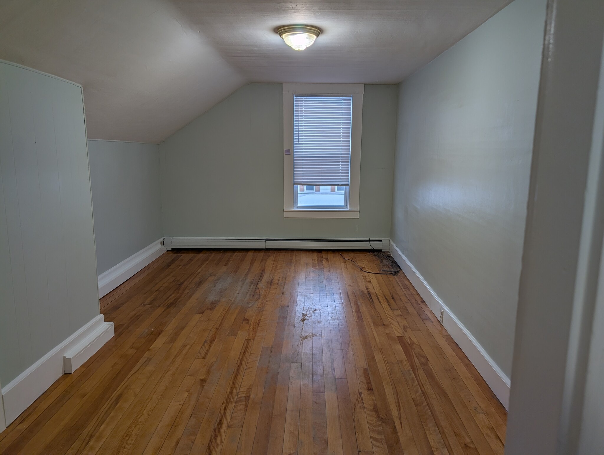 Building Photo - 25 Bunker Hill St