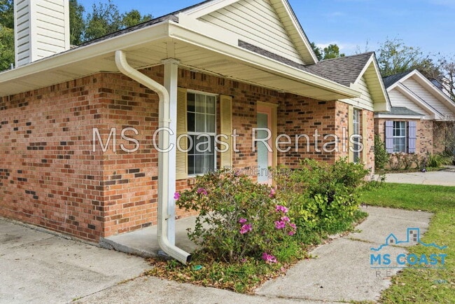 Building Photo - 25 Fleetwood Pl