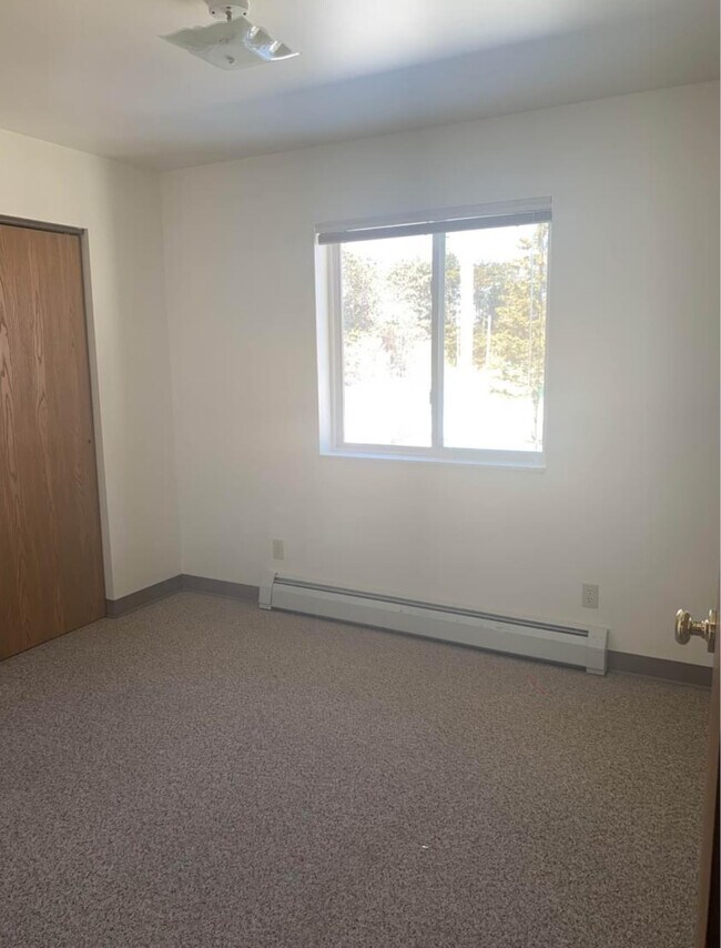 Building Photo - 3110 Wilson Ave