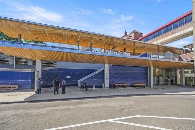 Building Photo - 55 N Broadway