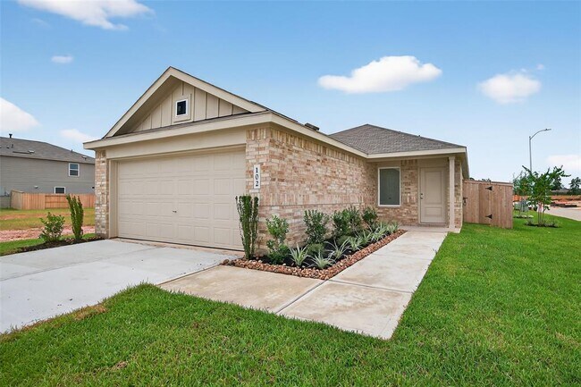 Primary Photo - 102 Cedar Elm Ct