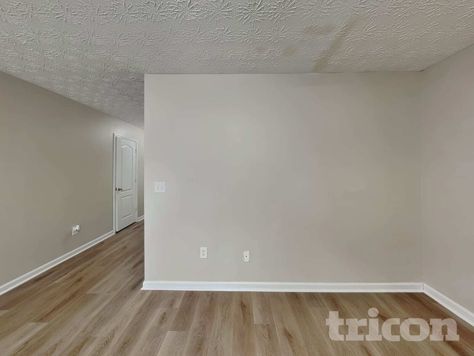 Building Photo - 1740 Formosa Ln