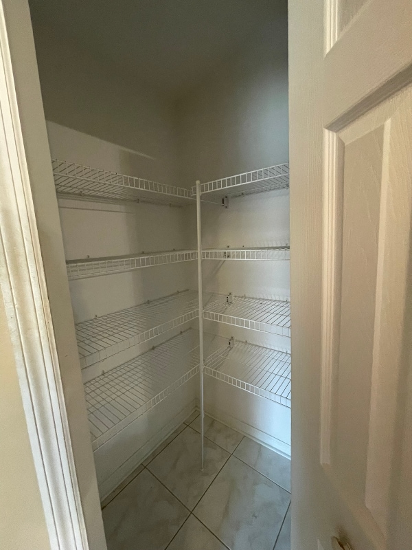 Building Photo - 4321 Swanna Dr