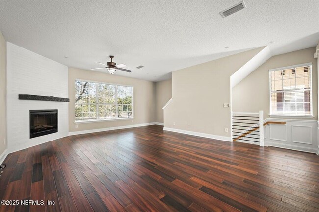 Building Photo - 4426 Capital Dome Dr