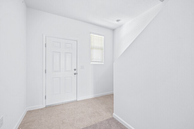 Building Photo - 3273 Vesara Dr