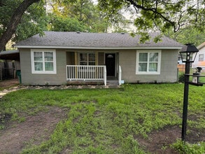 Building Photo - 2334 W Denman St