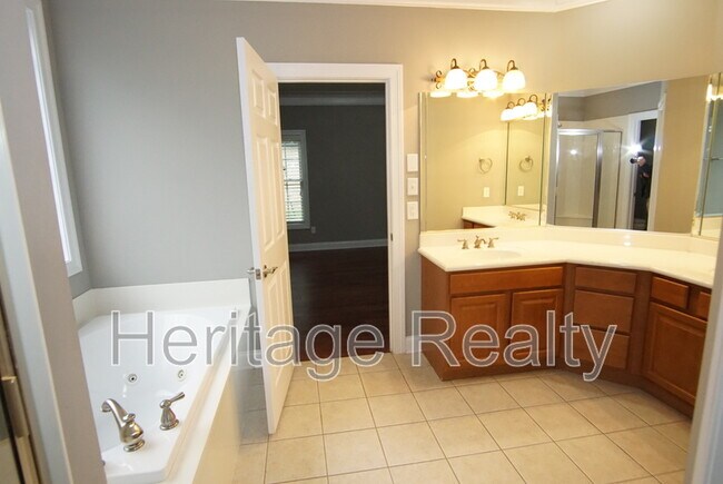 Building Photo - 1850 Stone Harbor Way