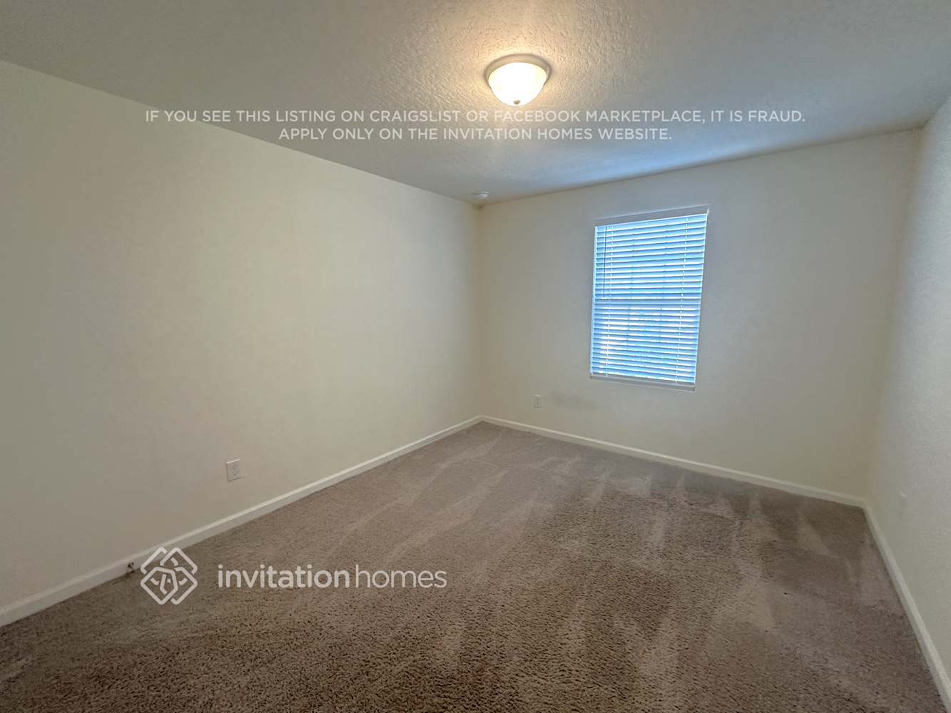 Building Photo - 1080 Cades Cv Wy