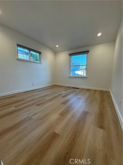 Building Photo - 22051 Vanowen St