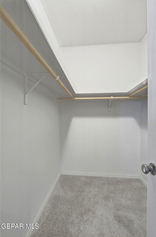 Building Photo - 14620 Carlo Alvarado Dr