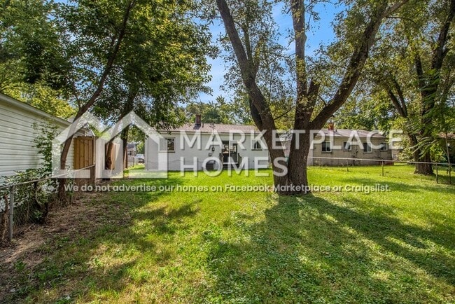 Building Photo - 590 Calder Ave