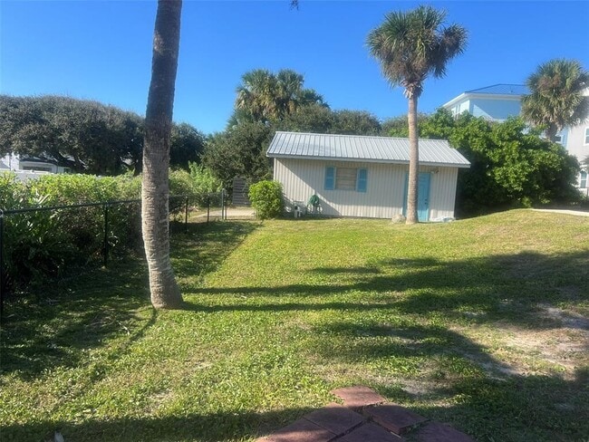 Building Photo - 1742 S Central Ave