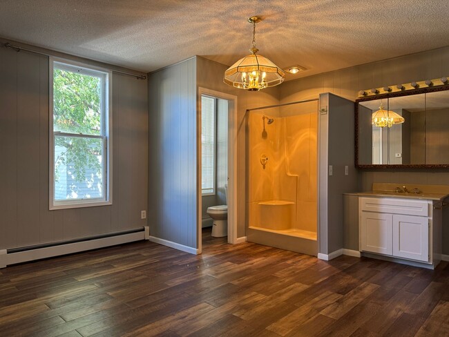 Building Photo - 349 Sixth Avenue S