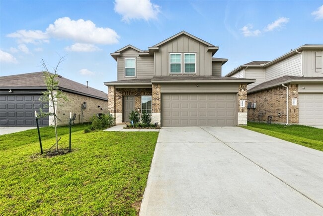 Primary Photo - 24010 Breckenridge Hts Ln