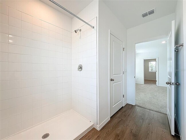 Building Photo - 35541 Kinsey Pt