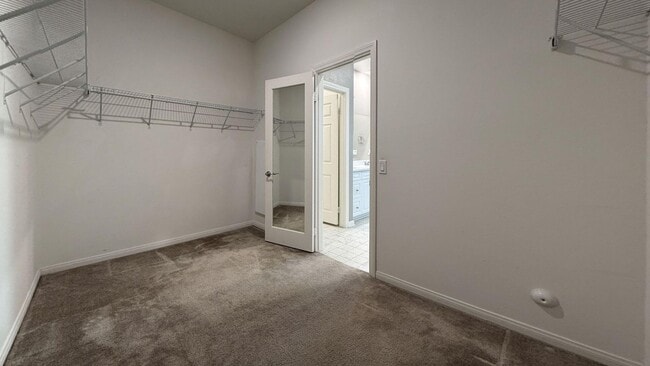 Building Photo - 11074 Avalon Way