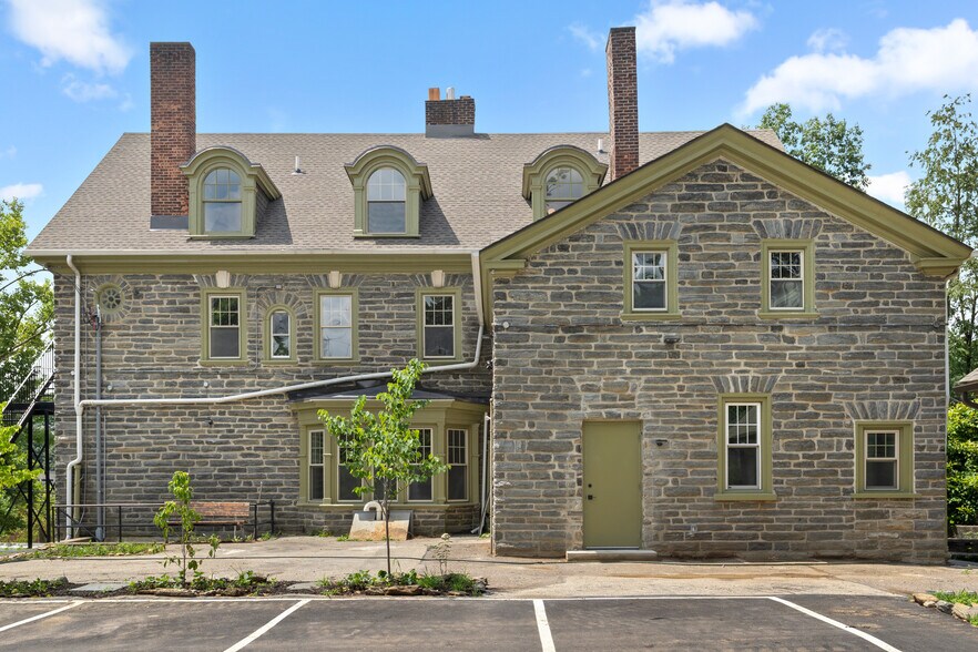 Building Photo - 6401 Wayne Ave