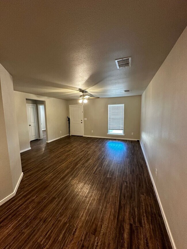 Building Photo - Available July 21st in Upland West: Awesom...
