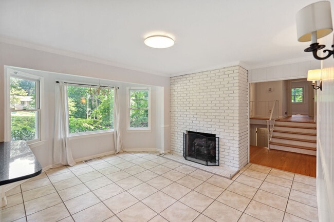 Building Photo - 4105 Ashwoody Trl NE