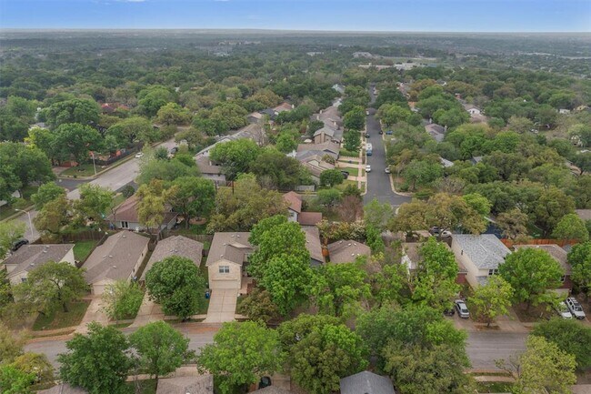 Building Photo - 1509 Strickland Dr