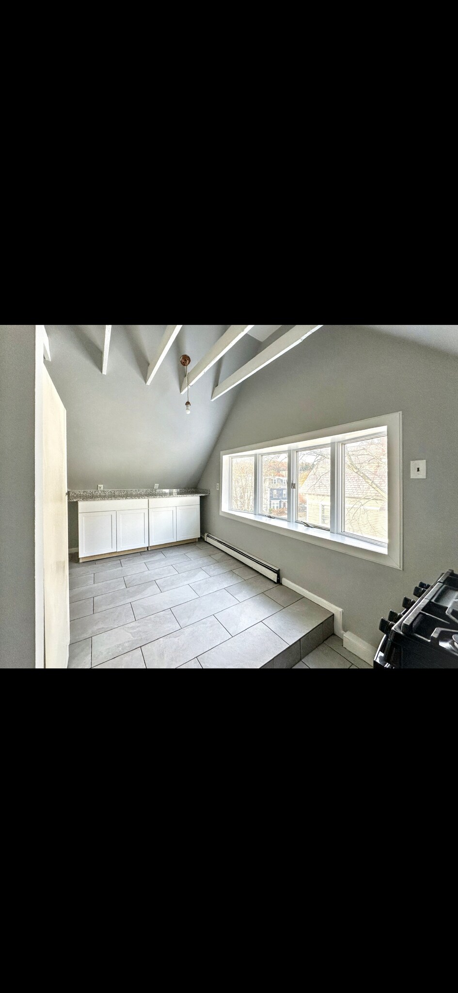 Building Photo - 115 Highland Ave