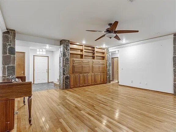 Building Photo - 3609 Hampton Ct