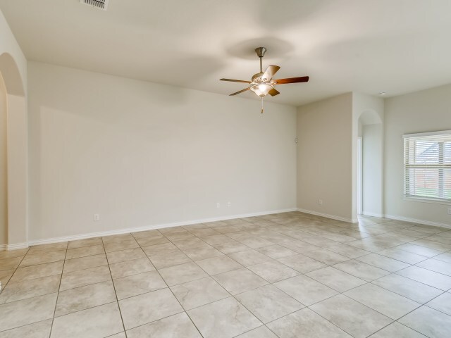 Building Photo - 13827 Quiet Fox Ln