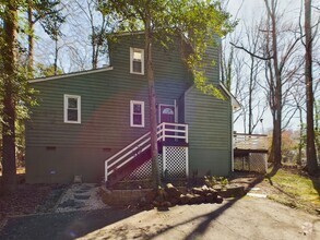 Building Photo - Secluded 3 Bed 2 Bath Home in Midlothian A...