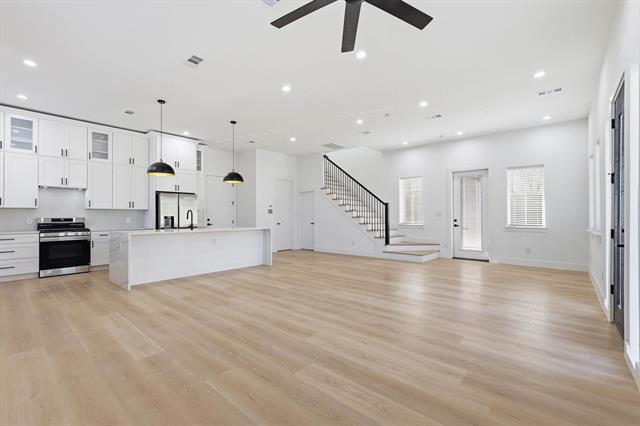 Building Photo - 324 N Patton Ave