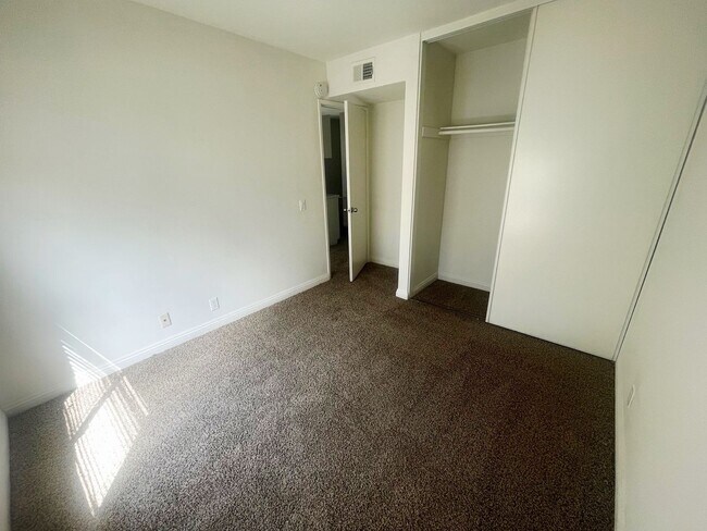 Building Photo - Discover the Essence of Irvine Living!