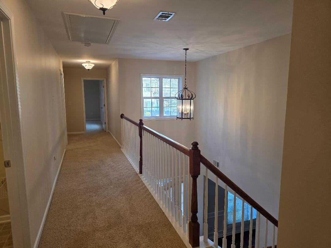 Building Photo - 2143 Somerset Pl SE