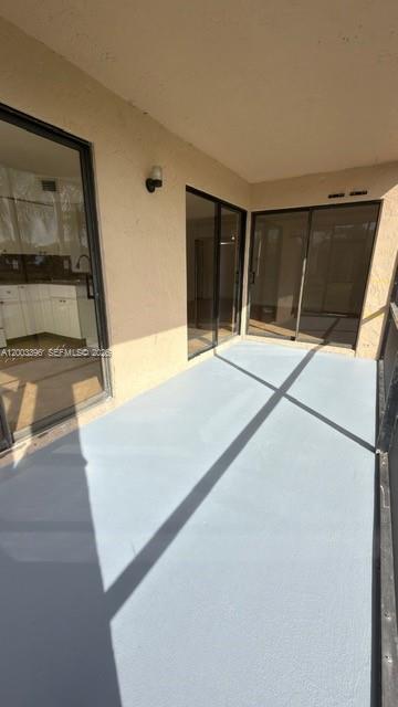 Building Photo - 1160 Washington Cir