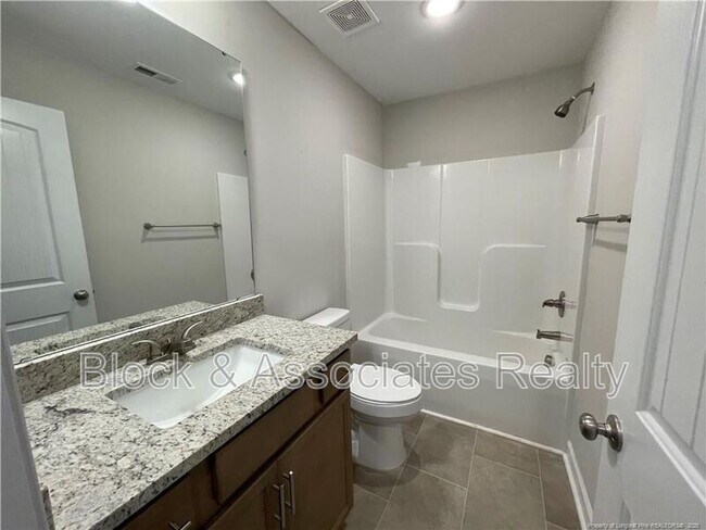 Building Photo - 703 Georgetown Cir