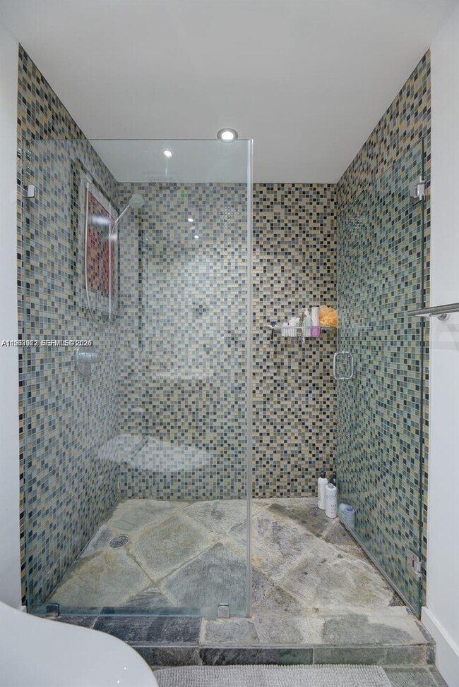 Building Photo - 4100 Salzedo St