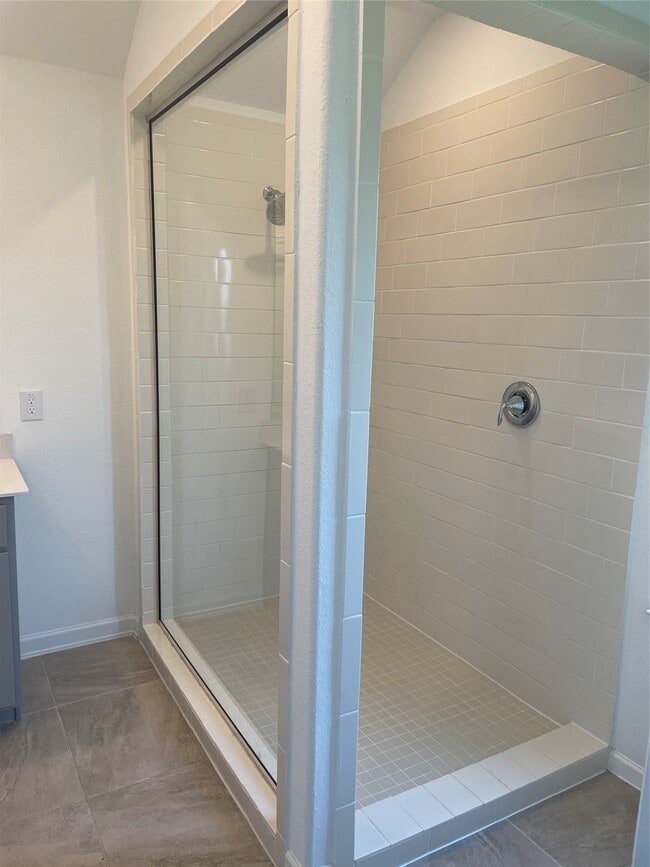 Building Photo - 621 Aspen Falls Ct