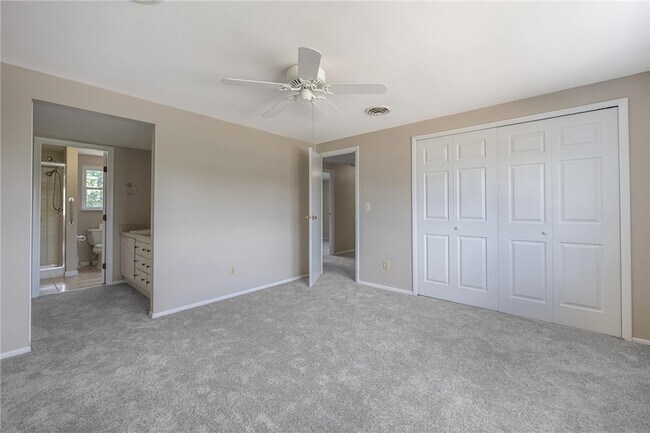 Building Photo - 7072 Cliffstone Dr