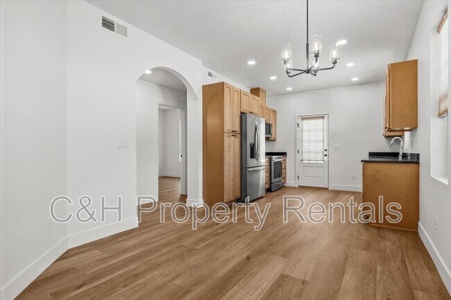 Building Photo - 5421 Apple Rose Ln