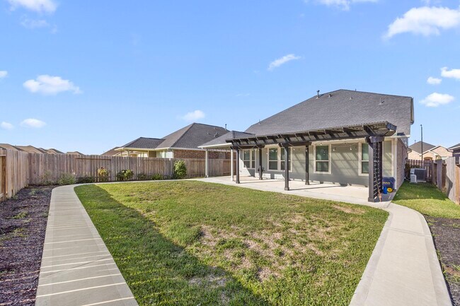 Building Photo - 31319 Horseshoe Meadow Bend Ln