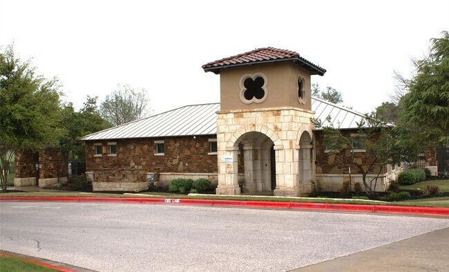 Building Photo - 3264 Pablo Cir