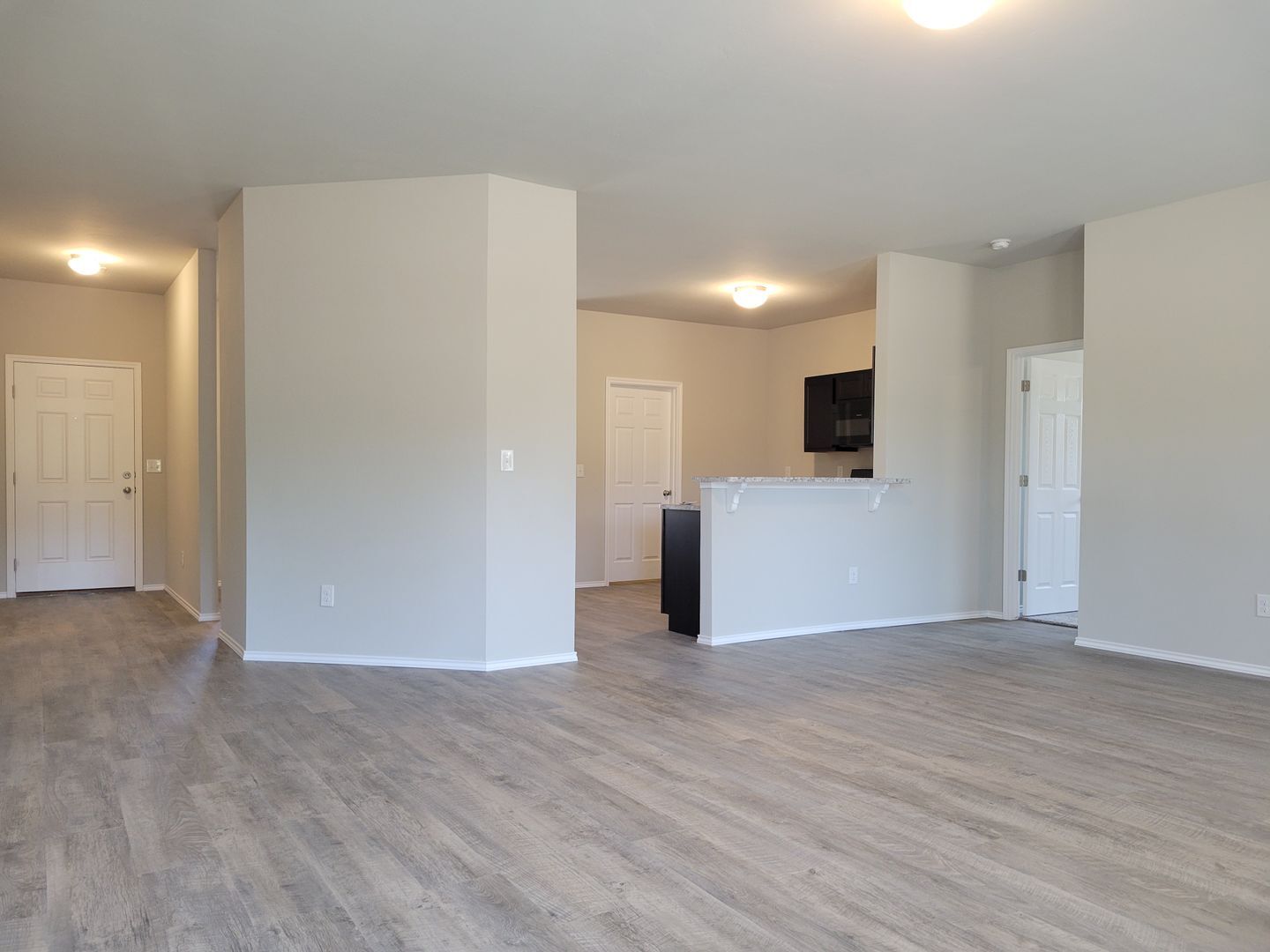 Building Photo - 21242 Winding Brook