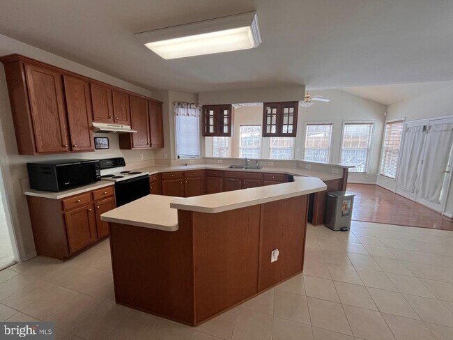 Building Photo - 15405 Stacys Ridge Ct