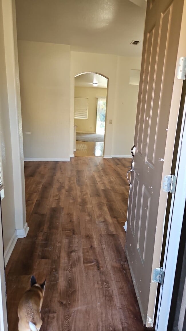 Building Photo - 770 Alcantar Cir