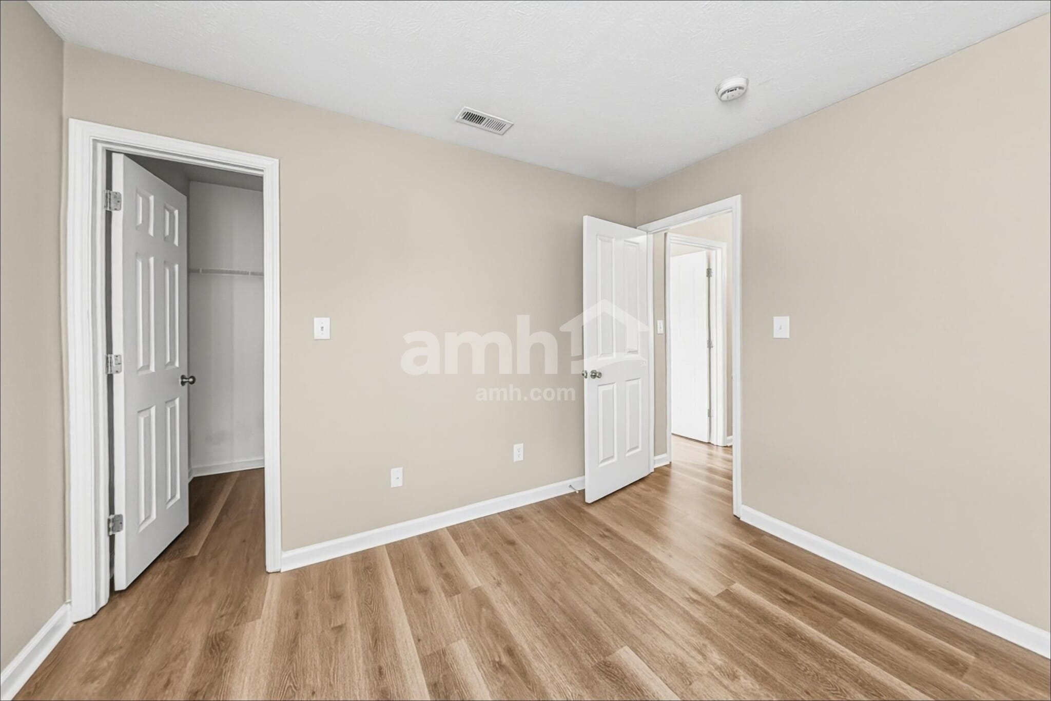 Building Photo - 7317 Wellwood Dr