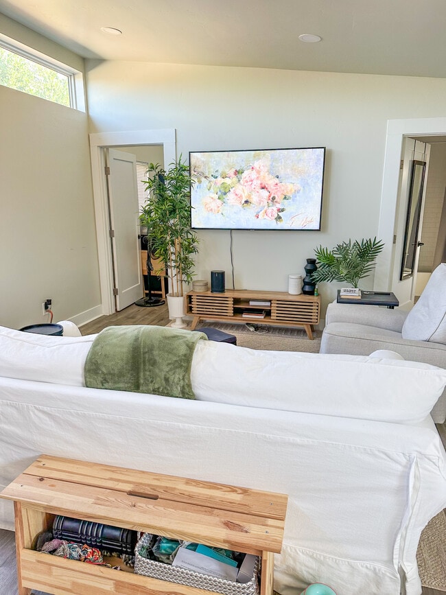 Building Photo - 1839 44th St