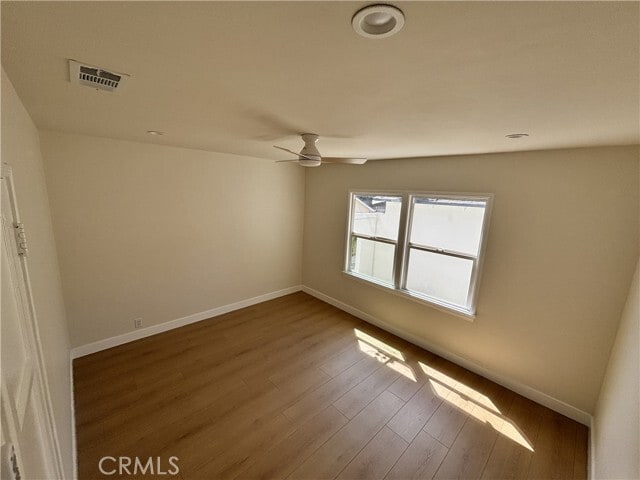 Building Photo - 974 W 5th St
