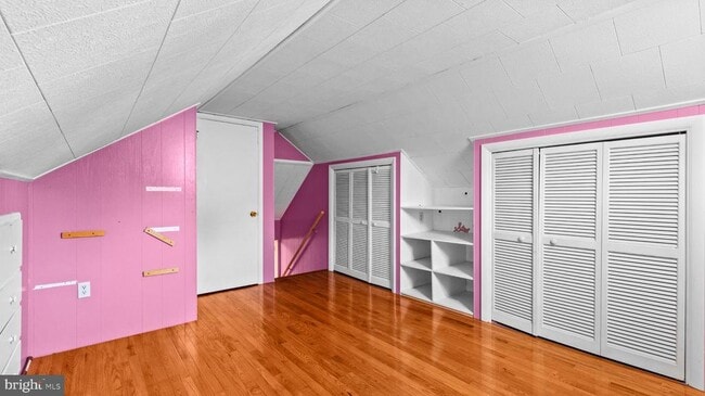 Building Photo - 203 Ashwood Way