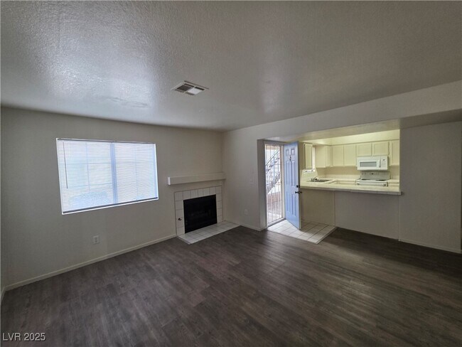 Building Photo - 2725 S Nellis Blvd